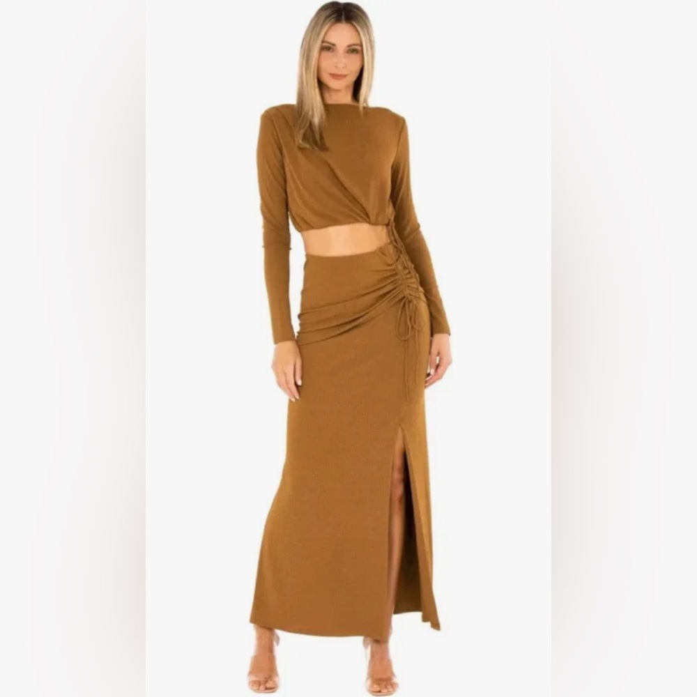 $150 Revolve Significant Other Brown Maxi Skirt Sz 4